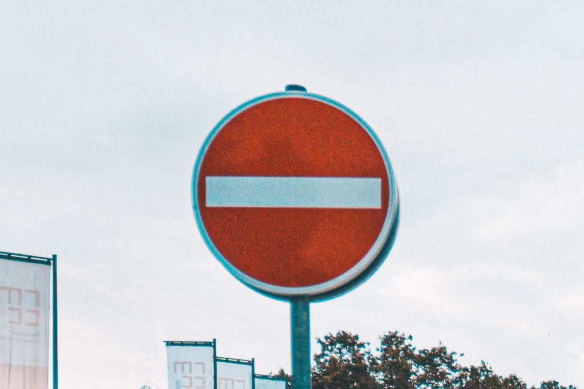 Cuando das demasiado y recibes muy poco, puedes perderte emocionalmente. Descubre cómo recuperar tus límites, tu autoestima y tu bienestar emocional.