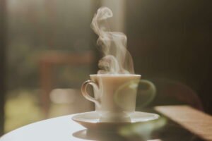 El bienestar emocional también implica escuchar tus dudas, comprender tus emociones y descubrir qué necesitas realmente para tomar decisiones más conscientes.